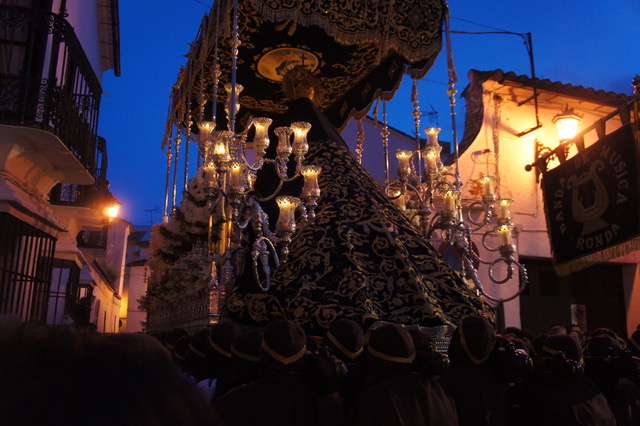 Semana Santa procession with Our Lady of Sorrow. Photo © snobb.net